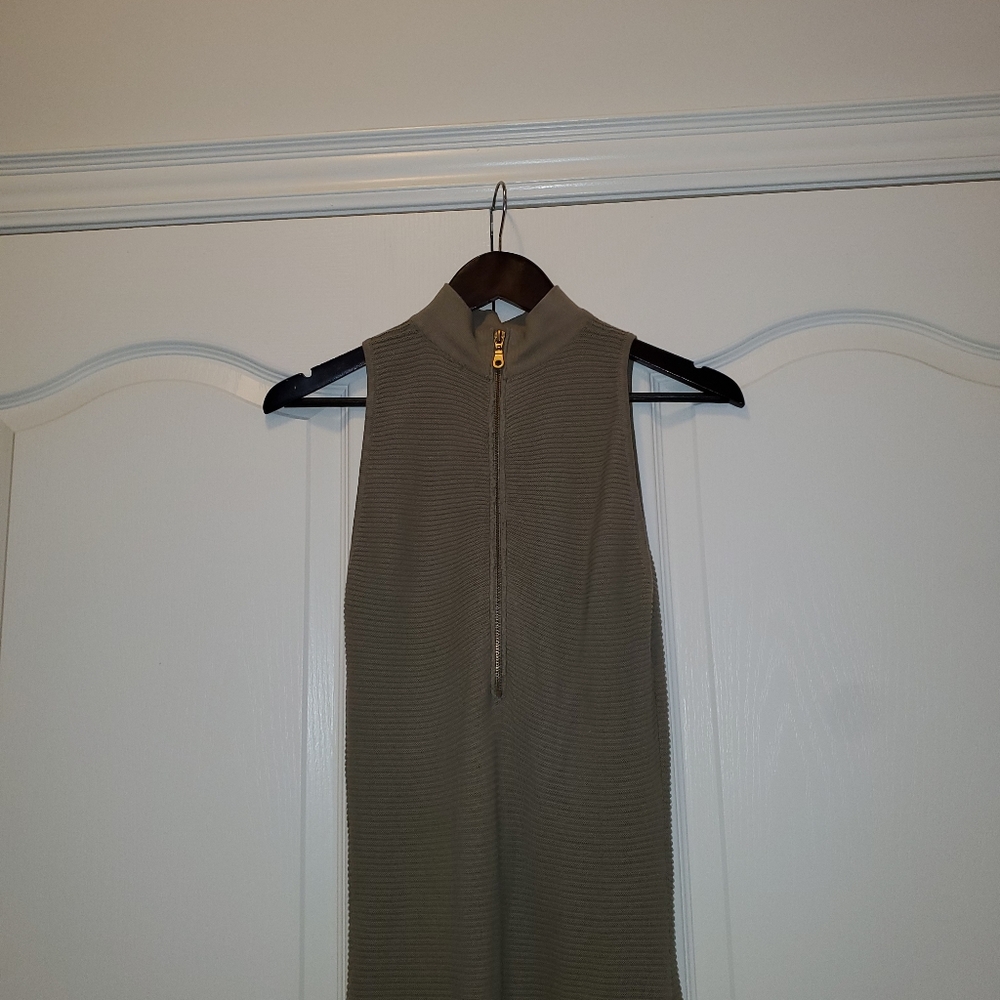 Olive - Picture 2 of 2